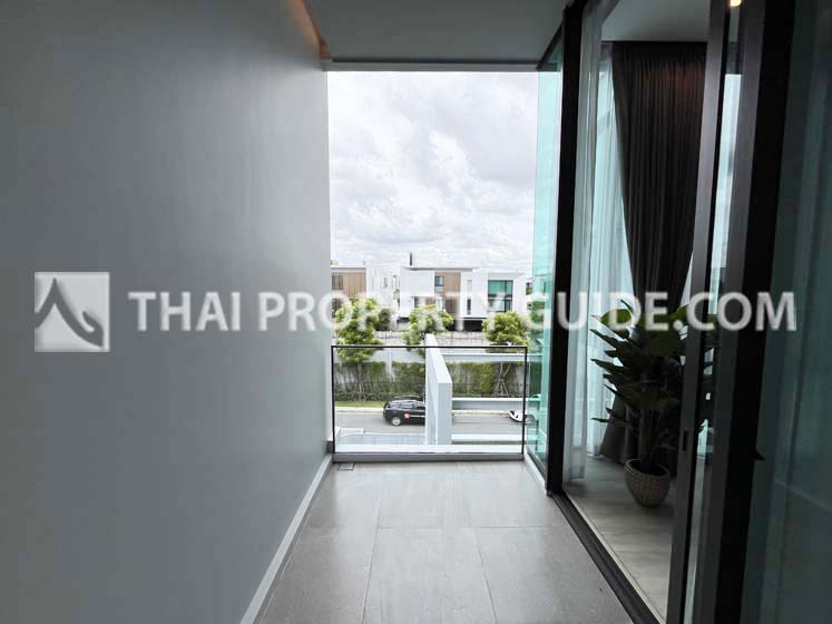 House with Private Pool in Krung Thep Kritha 